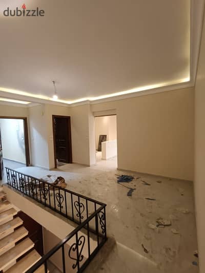 Duplex for rent suitable for administrative use or company headquarters 400 m ultra super lux