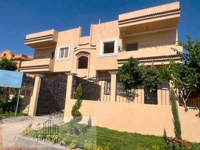 Duplex in the distinguished second number from Mall of Egypt