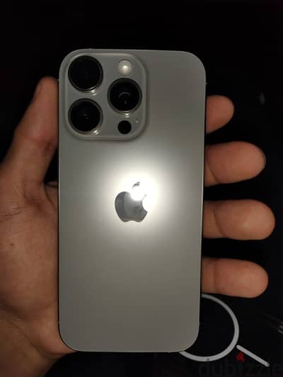 Apple - iPhone 16 Pro