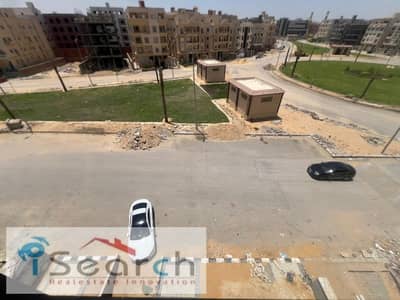 شقة للبيع 205 مترغربي بحري استلام متشطب في خلال 35 يوم فقط من الشركة او نص تشطيب بالتقسيط علي سنة في اللوتس الشمالية - التجمع الخامس  القاهرة الجديدة