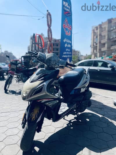 اسكوتر hawa r8