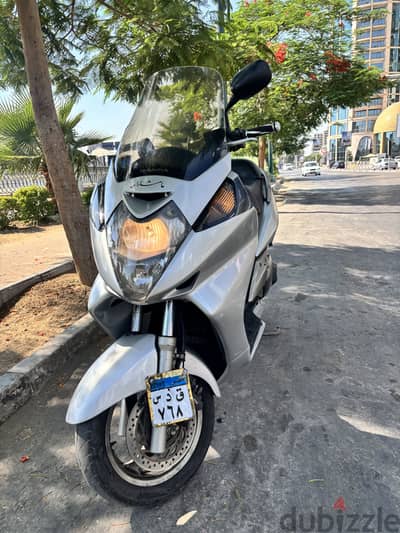Honda Silver wing 600 هوندا سيلفر وينج