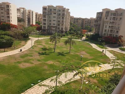 Apartment for sale in Madinaty B1, 175 sq m, wide garden view, steps from Madinaty Club and minutes from the banking complex, British School and Madin