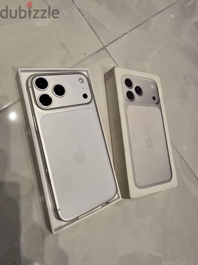 iPhone 17 Pro Max 256 معفي بالعلبه فقط بطاريه ١٠٠