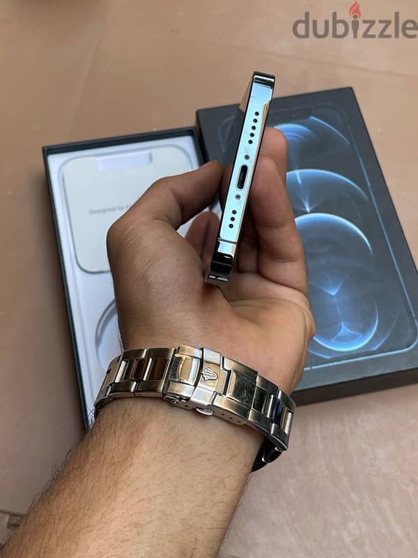 iPhone 12pro 256gb (5g) 3