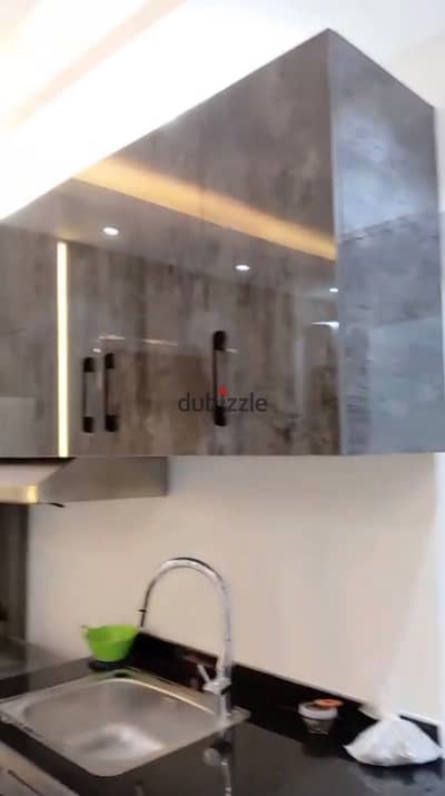 روف متشطب و مفروش في كنز كمبوند حدائق اكتوبر