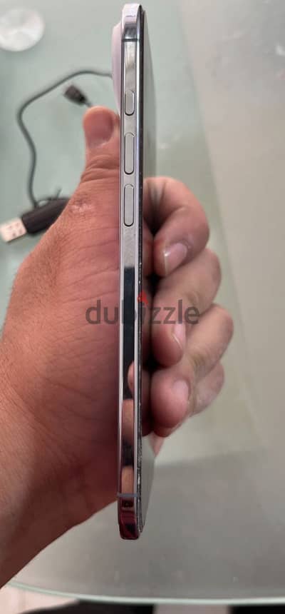 آبل - آيفون 17 اير