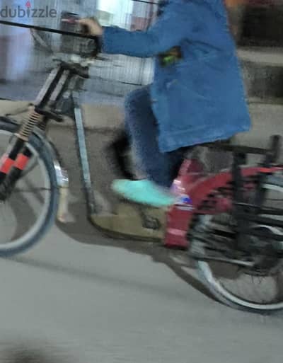 عجلة بيها ماتور شغال 48 فولت