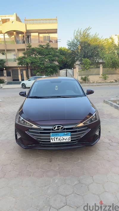 Hyundai Elantra 2025
