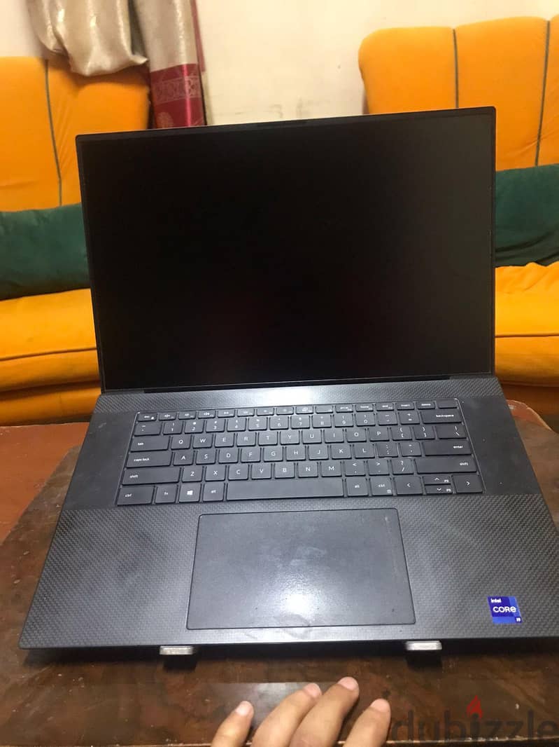 DELL XPS ( i9 +RTX ) 3