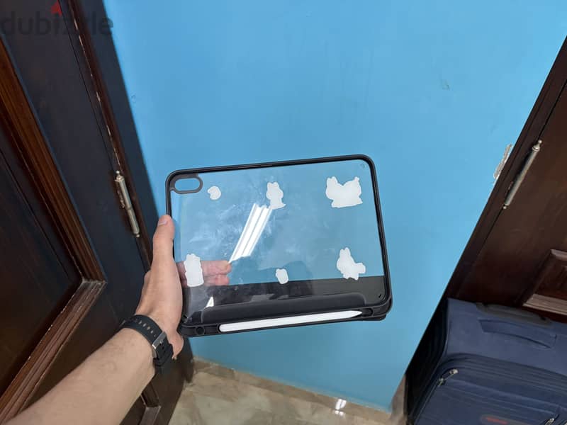 Ipad 11th gen blue 4