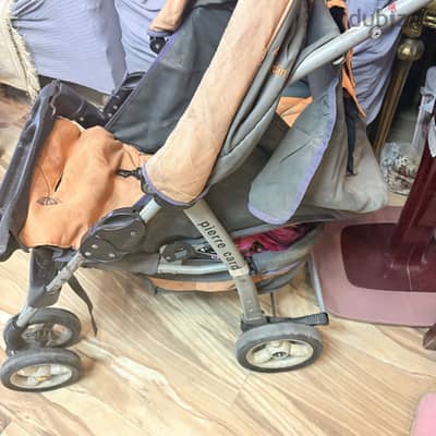 عربه أطفال وارد الخارج ماركه برى كاردين الاصليه