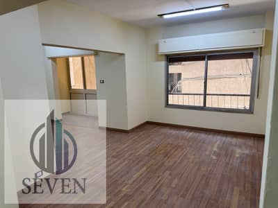 *Administrative Office for Rent 150m Ultra Modern on Maadi Corniche*