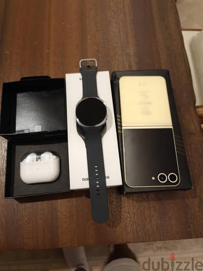 Samsung Z Flip 6 & Watch 8 & Buds 3 pro