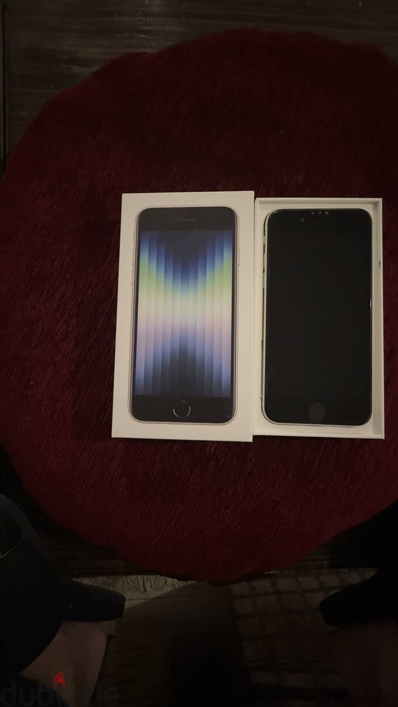 Apple - iPhone SE 1