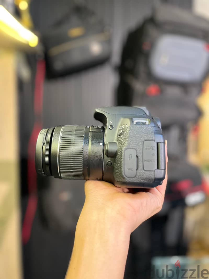 canon 700d 3