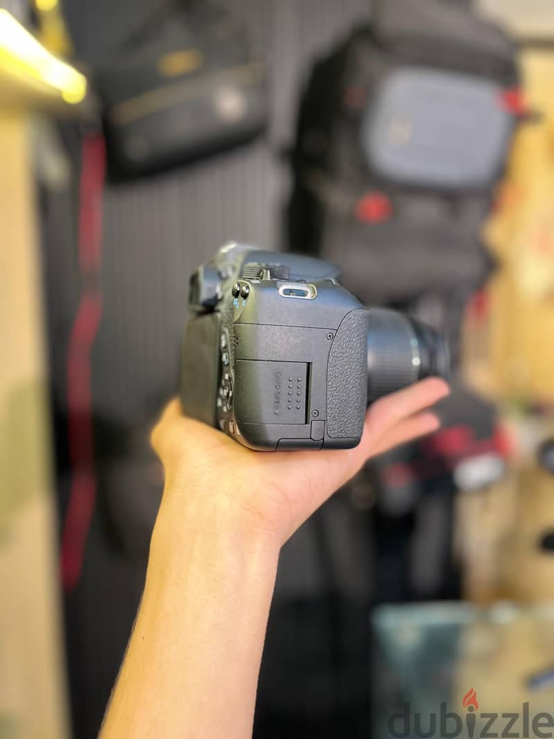 canon 700d 4