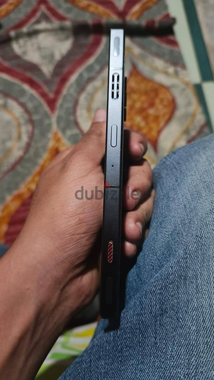 ريد ماجيك 8 برو 3