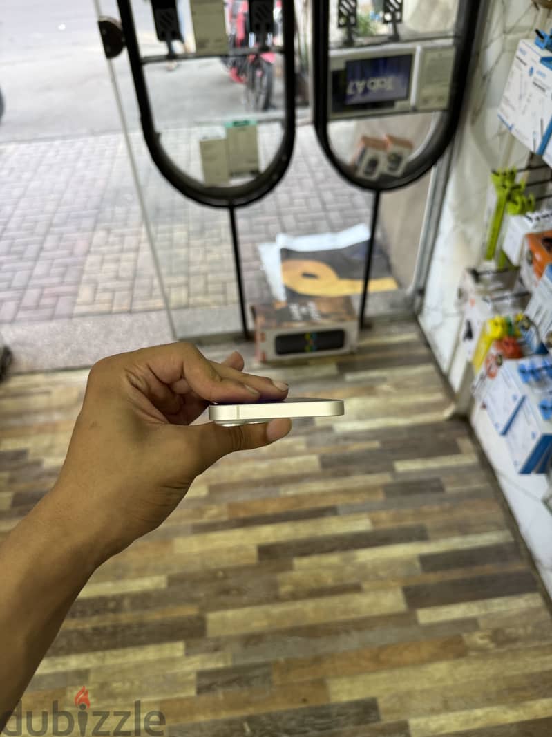 Apple - iPhone 14 5