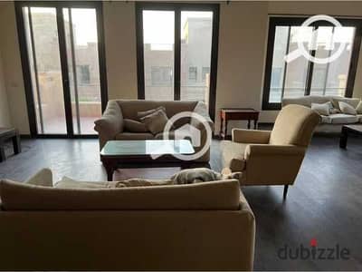 بنتهاوس للبيع بكمبوند كازا بيفرلي هيلزCasa Beverly Hills compound