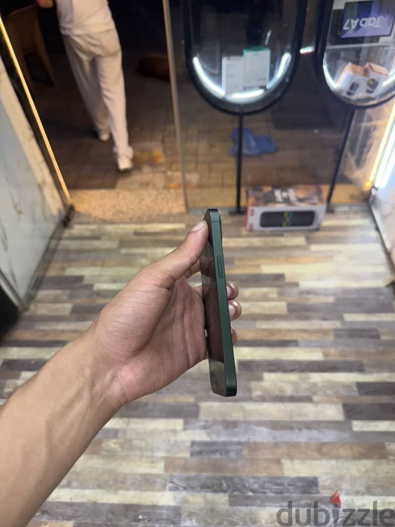 Apple - iPhone 13 3