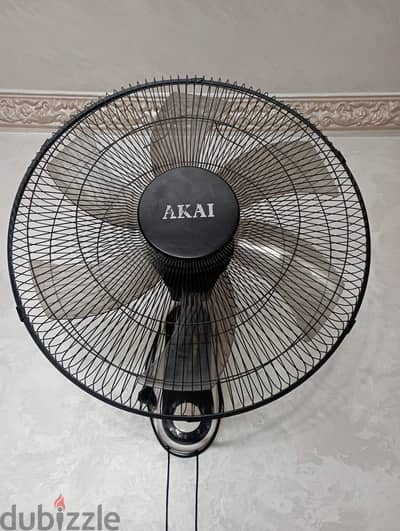 ATA  / AKAIمروحتين.