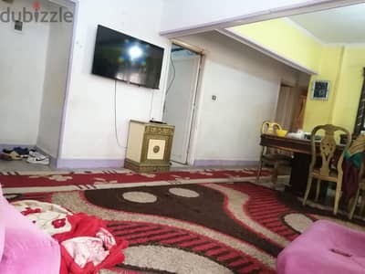 سجاجيد للبيع بحاله جيده