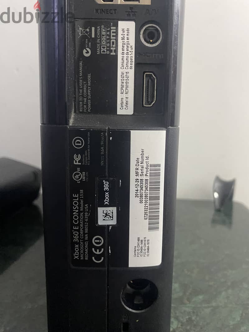 Xbox 360 E 1