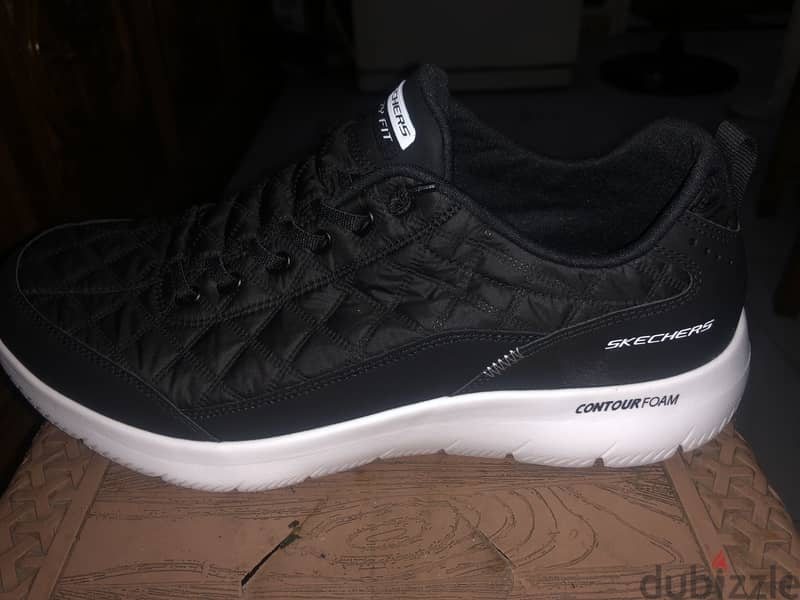 SKECHERS 1
