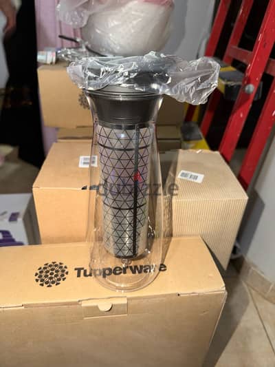 Original Tupperware Thermal Mug – Keeps Drinks Hot & Cold