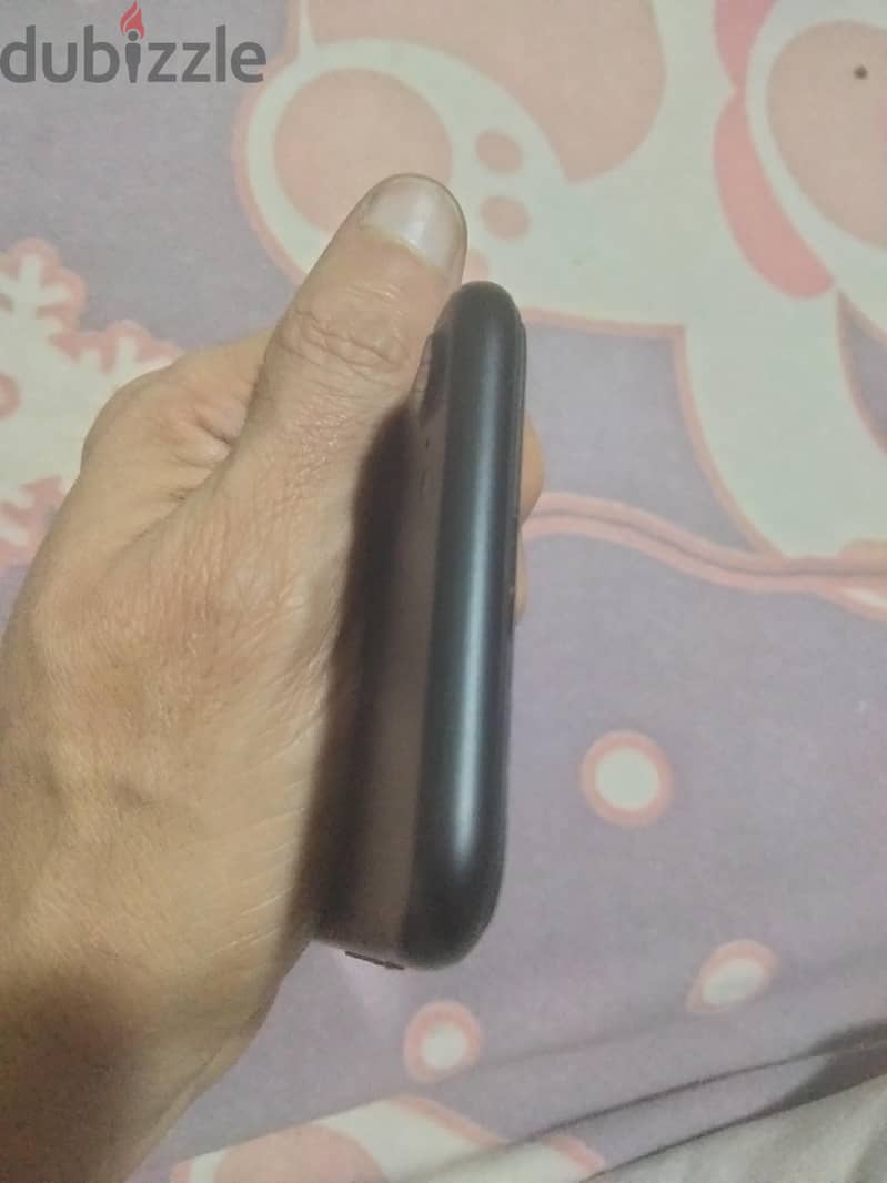 آبل - آيفون 7 6
