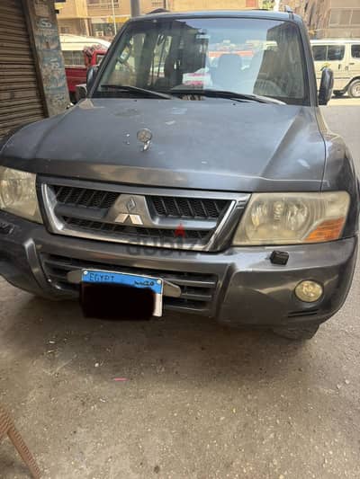 Mitsubishi Pajero 2005