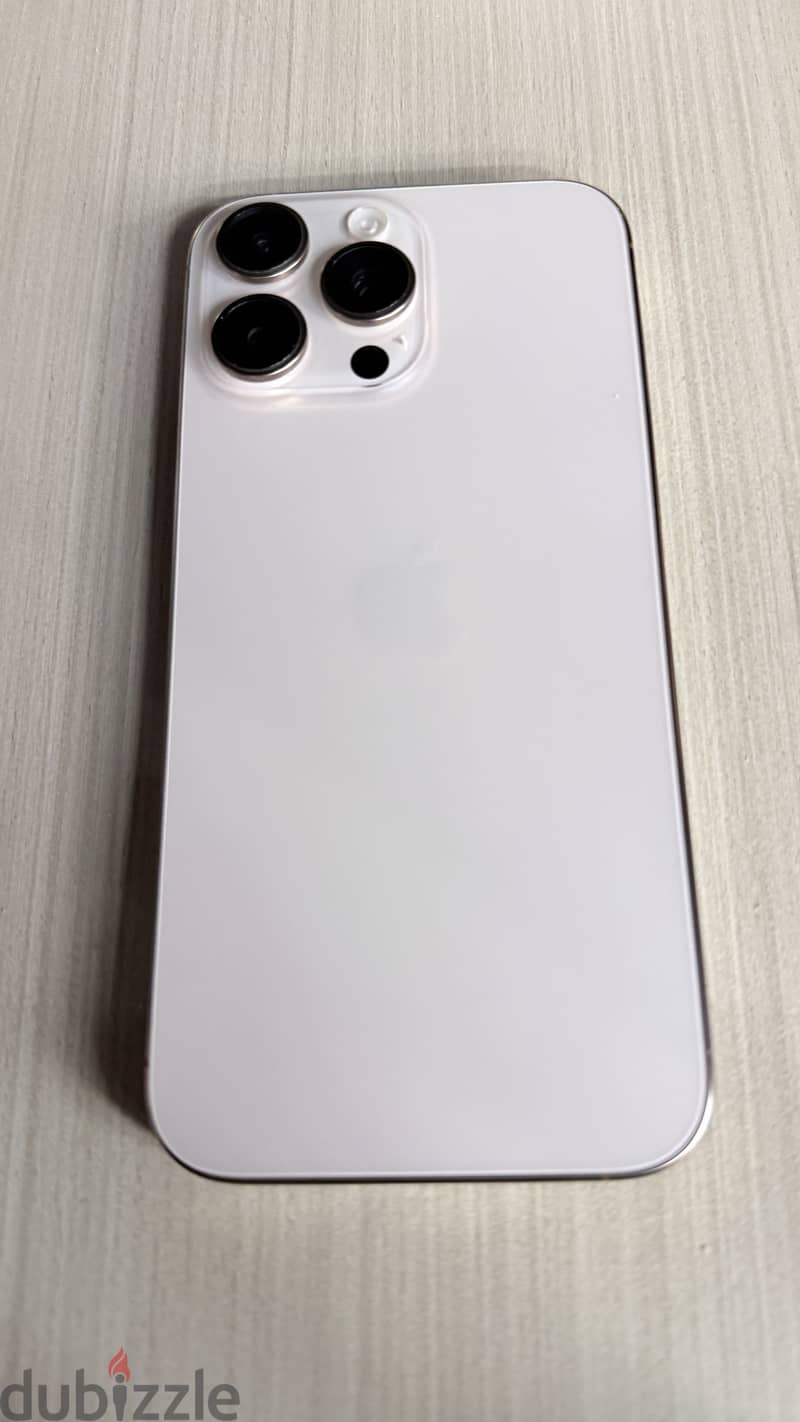 Apple - iPhone 16 Pro Max 1