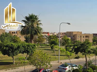 نص فيلا للبيع مدينه العبور الحي الخامس استلام فوري