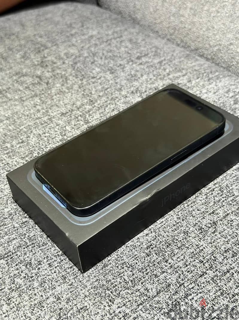 Apple - iPhone 15 Pro 3