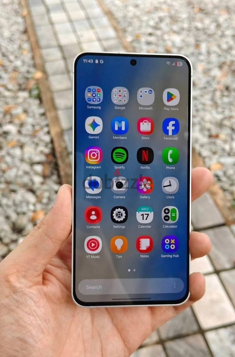 Samsung S25 FE 1