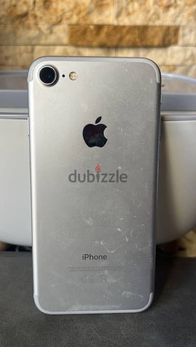 Apple - iPhone 7