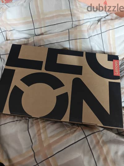 Lenovo 16IAX10