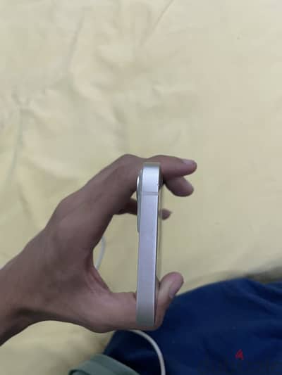 آبل - آيفون 13