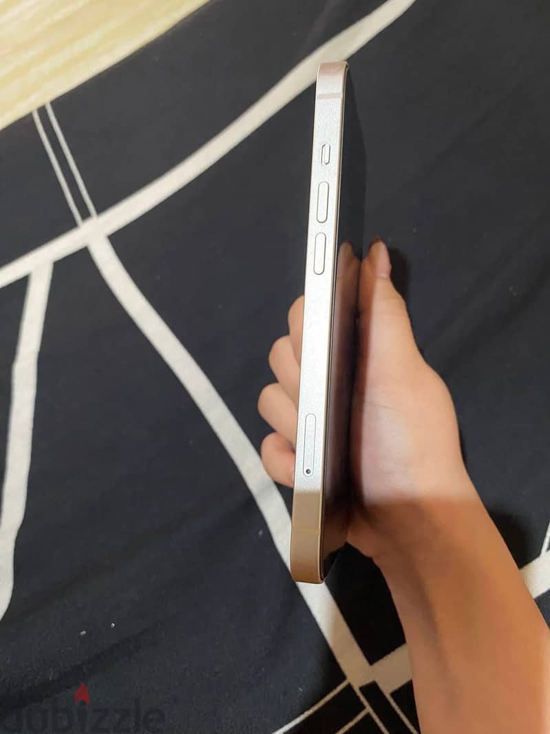 Apple - iPhone 13 2