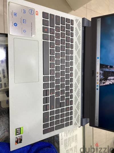 Dell G15 5515