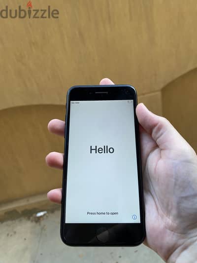 Apple - iPhone 7