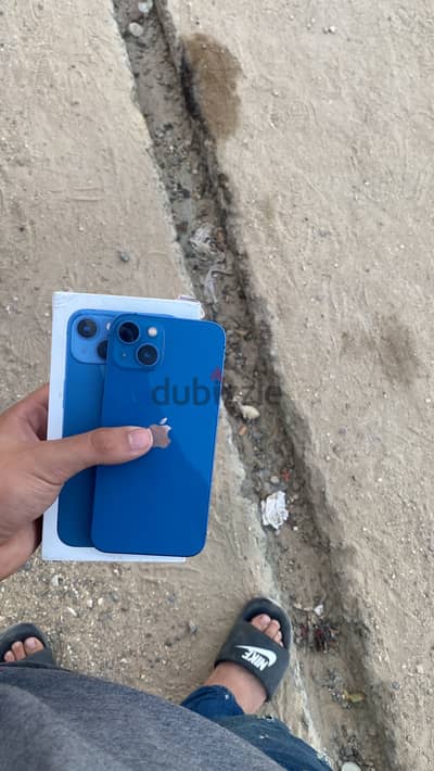 Apple - iPhone 13