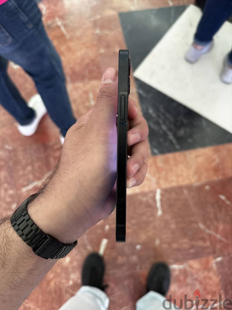 Apple - iPhone 12 4