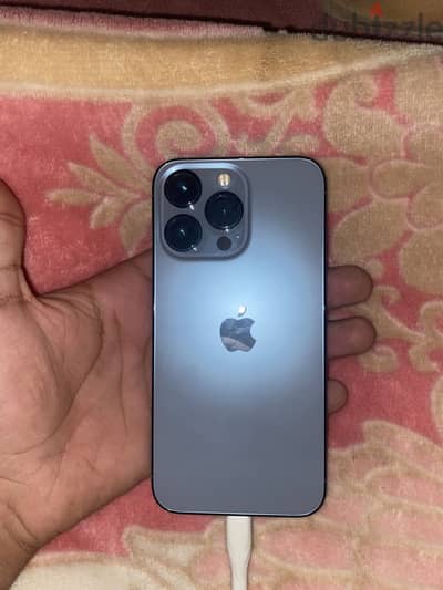 آبل - آيفون 13 برو