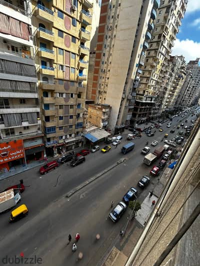 شقة للبيع غرفتين وصالة عدادات كاملة مبانى ٢٠٠٢ على شارع الرءيسي العيسوى قريبة من جزارة الاوائل واسكندر