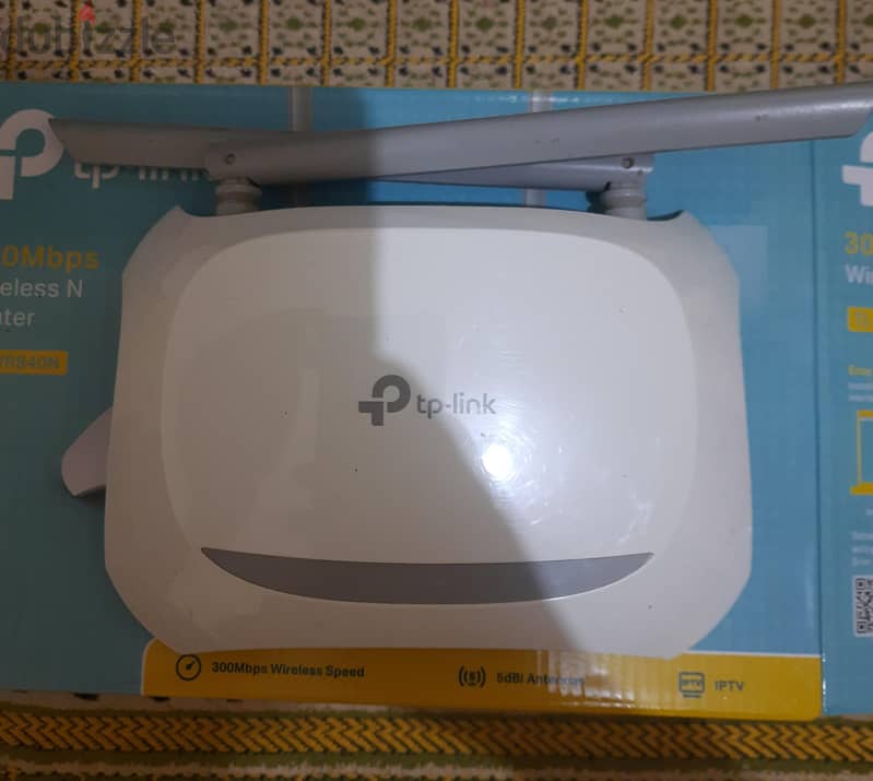 tp_link 300 mbps WirelessN Router 1