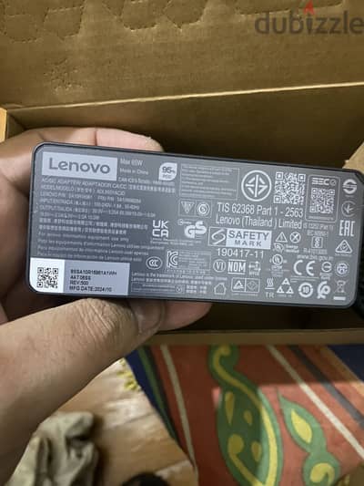 شاحن لابتوب Lenovo type C لم يستخدم اصلي charger lenovo forsale