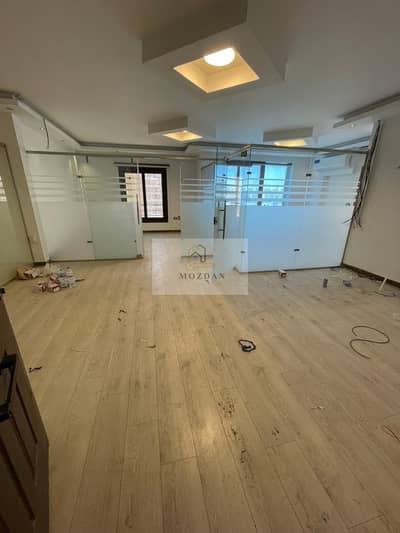 240 sq m licensed administrative office for rent ultra-super deluxe finishing, frontage on the main street next to Carrefour Zahraa El Maadia