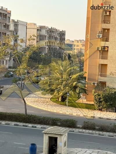 شقة مفروشة للايجار في مدينتي B6 | أمام الساوث بارك | 110م | غرفتان